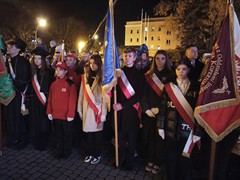 Poczet Sztandarowy PSP nr 3 na obchodach 11 listopada (3)